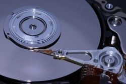 Что такое дефрагментация жесткого диска и нужна ли она Технические вопросы